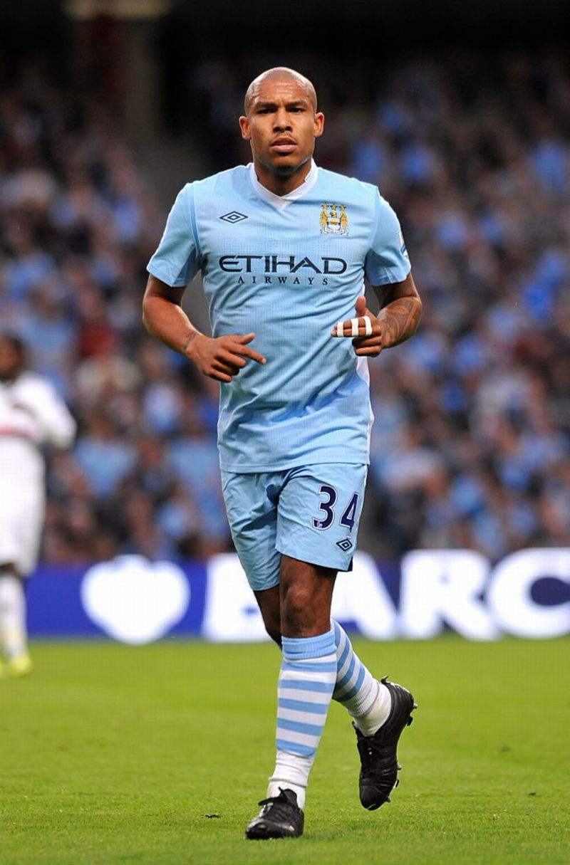 「アグエロがシティでデビューした」試合、スタメン11人覚えてる？｜写真6