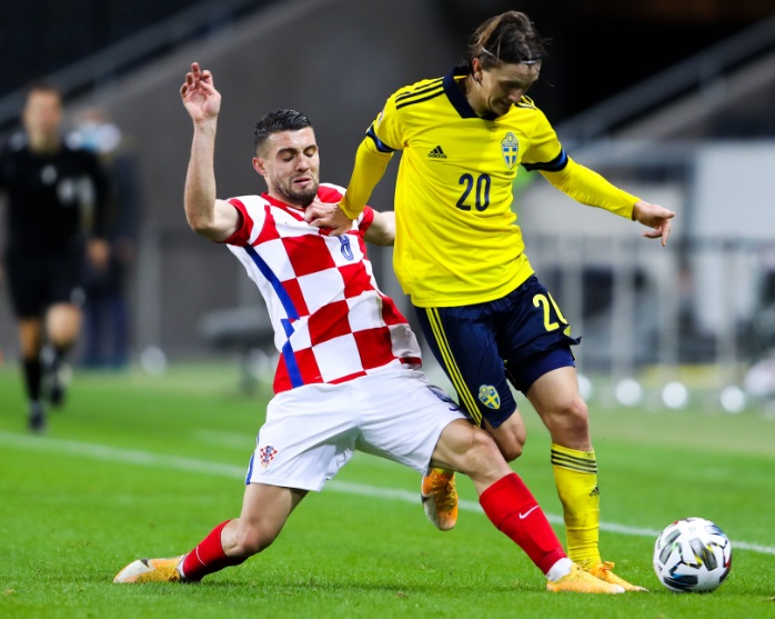 世界の代表チーム、いま「背番号8」を背負う男たち(2020年11月)｜写真9