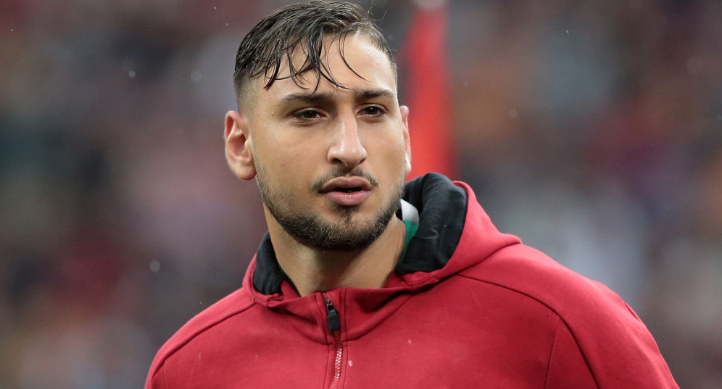 「チェルシー、クルトワの代役に獲得しうる5人のGK」｜写真4