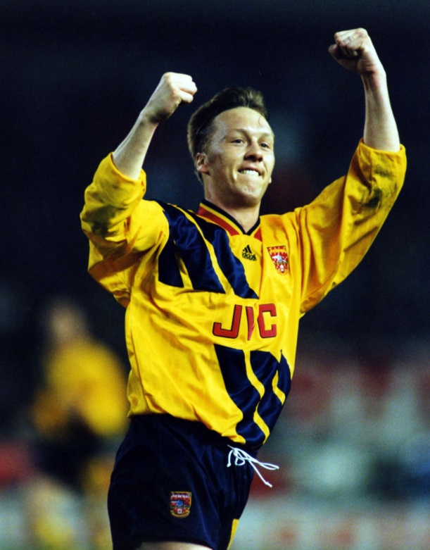 adidasの「でかロゴ」が最高にクールなユニフォームTOP10｜写真15