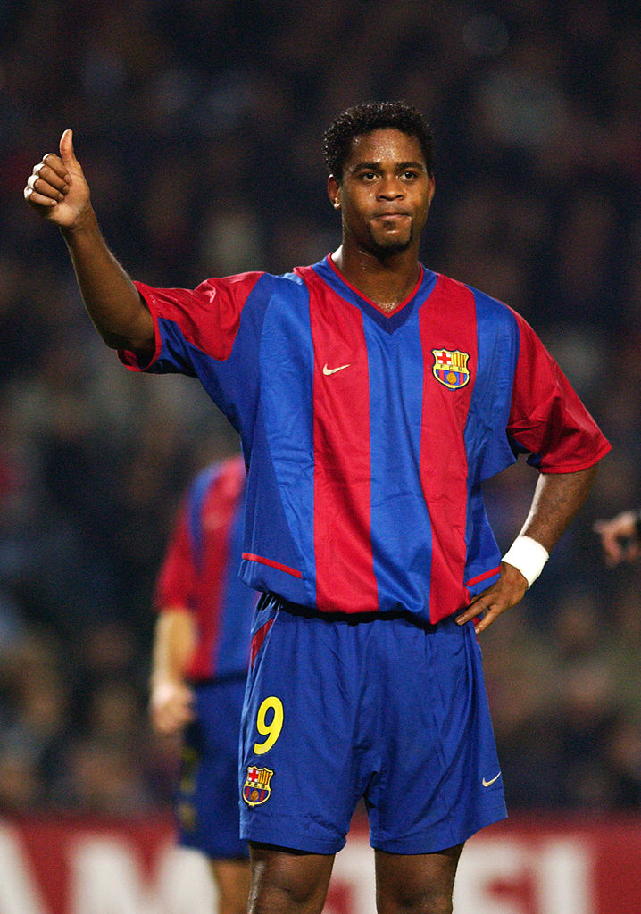 イニエスタの歴史がこれ！バルセロナデビュー戦の伝説的スタメン、覚えてる？｜写真11