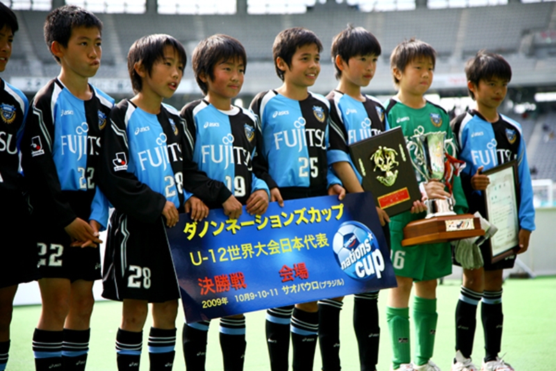 板倉！三好！三笘！13年前、世界的大会に出場した「川崎U-12」の秘蔵写真がこれ｜写真7