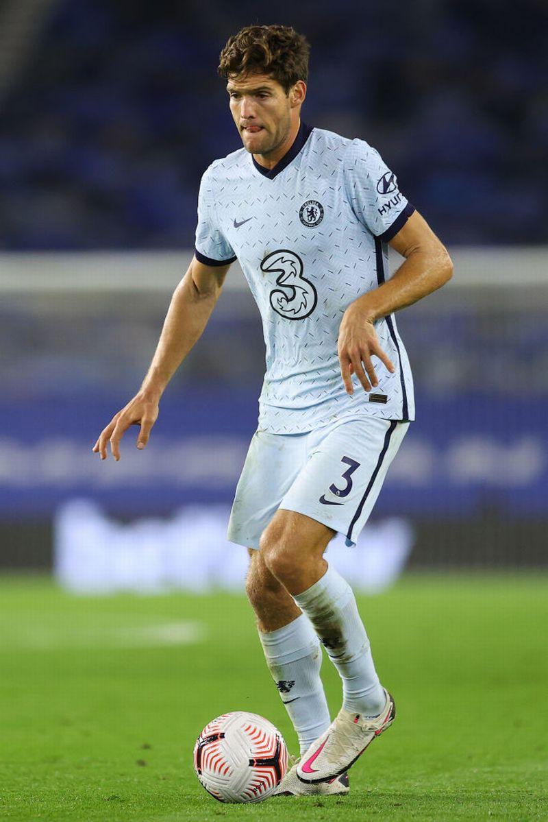 プレミアで「完全な余剰戦力になる」5名の有名選手｜写真4