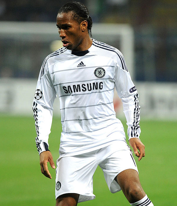 引退のディディエ・ドログバ、「記憶と記録に残したい」数多のユニフォーム姿｜写真6