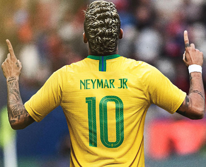 ブラジル代表、W杯ユニフォームを発表！ホームは「1970」カラー｜写真7