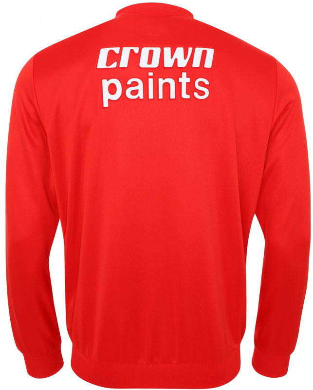 南野のリヴァプール、昔のスポンサー入り「超レトロなトラックジャケット」登場！｜写真5