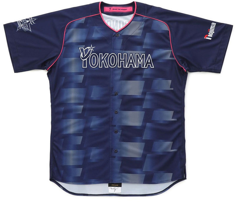 横浜F・マリノス×横浜DeNAベイスターズ！コラボで「30周年記念」ユニフォームを発表｜写真3