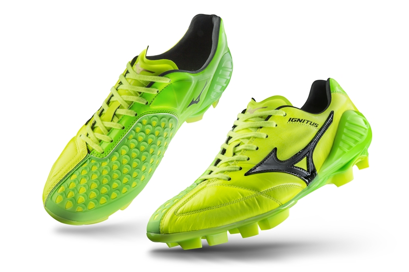 MIZUNOのスパイク、本田着用モデルはやっぱり特別仕様！その理由が胸アツ｜写真7