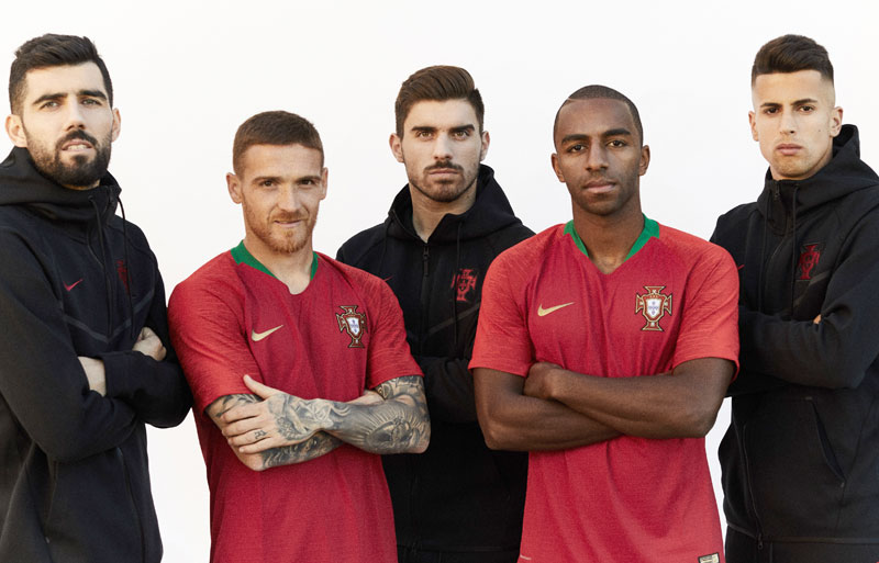 ポルトガル代表、W杯関連アパレルを続々発表！「チームコレクション・長袖編」｜写真13