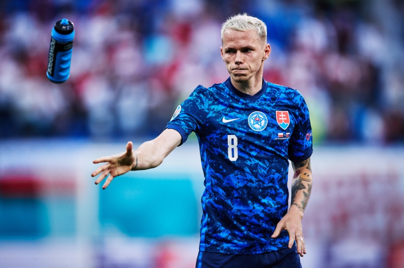 EURO2020！専門サイトが選ぶ「今大会最高のユニフォームTOP10」｜写真11