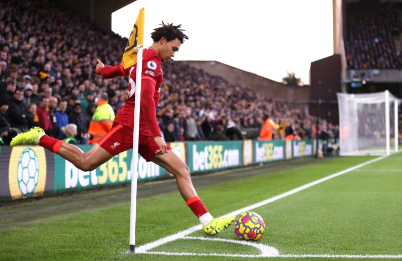 プレミアリーグ史上最強の 「セットプレー達人」10人｜写真5