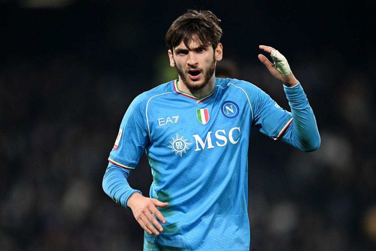 三笘薫も！2023年「世界最強の左ウイング」10名｜写真9