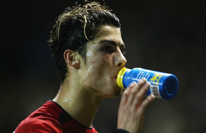 ネイマールにロナウド、宮市亮も！「衝撃の坊主頭になった有名スターとその姿」｜写真11