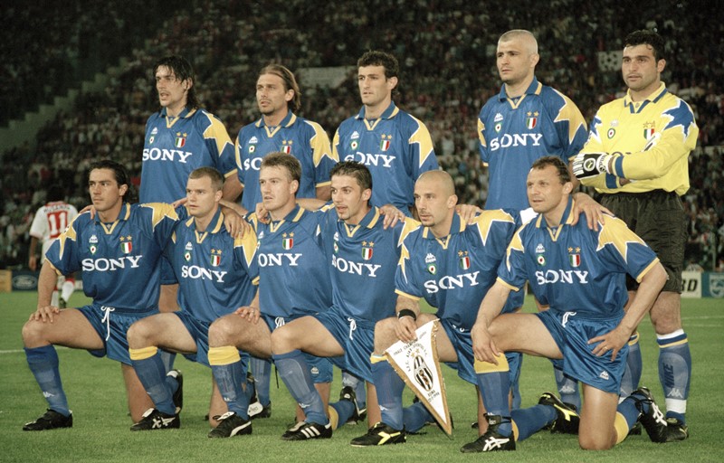 日本企業が胸スポンサーになった有名サッカークラブまとめ｜写真9