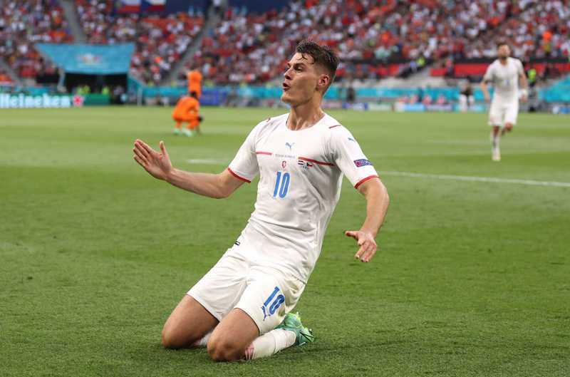 W杯に出られない「最も価値あるベストイレブン」｜写真11