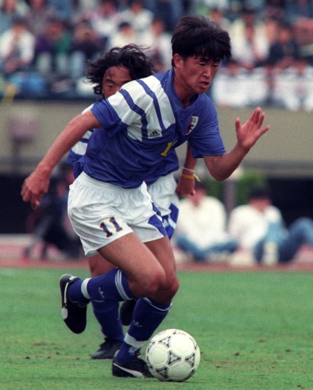 日本代表新ユニフォーム 「黄色背番号」が復活！過去の“2つ”と比較する｜写真6