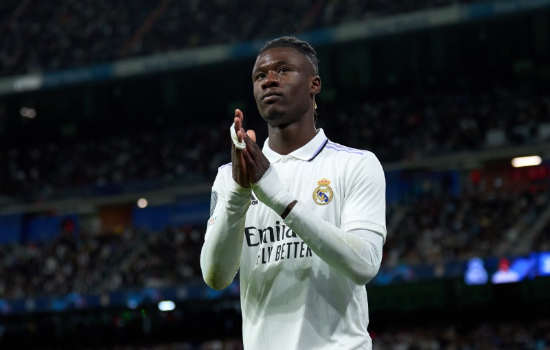 いま地球上で最強の守備的MF10人｜写真2