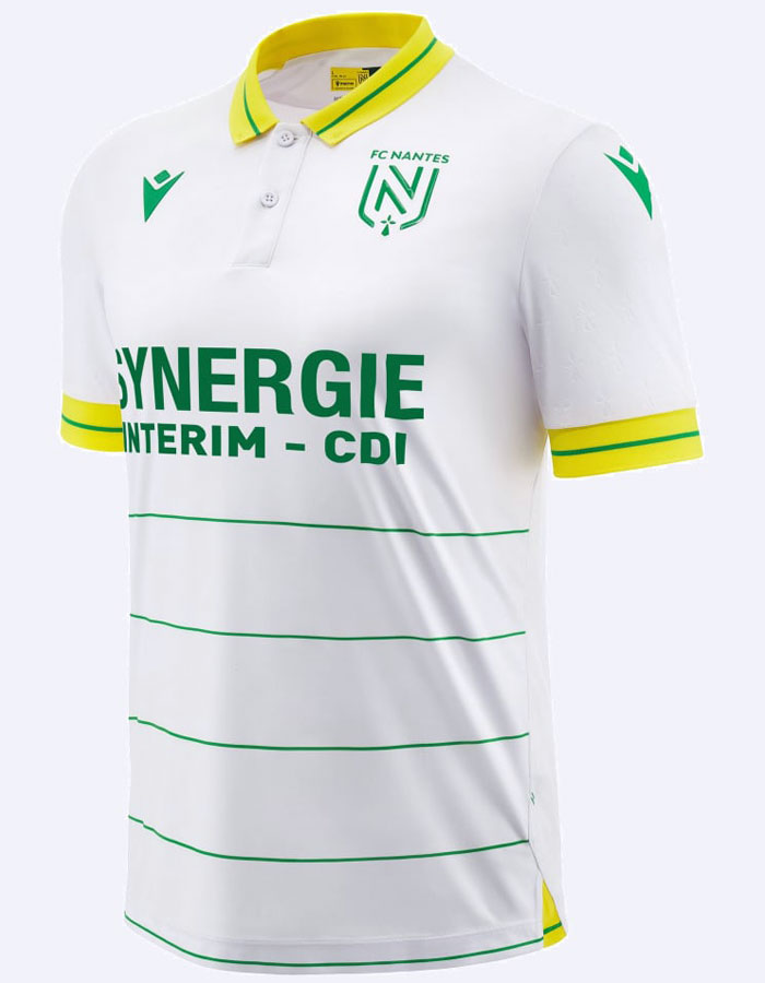 海外はこんな感じ！J2長崎の新サプライヤーMACRON「今季最高のユニフォーム」8選｜写真9