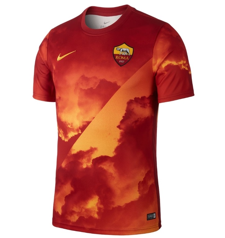  秀逸デザインが欲しくなる！美しいプレマッチジャージTOP15｜写真14