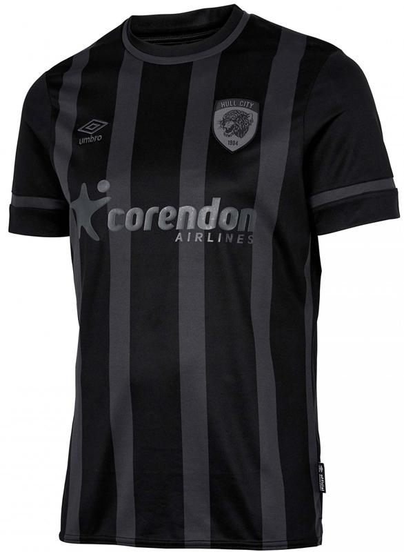 黒ずくめの組織…みたいな「超・漆黒のユニ」を8着そろえてみた｜写真11