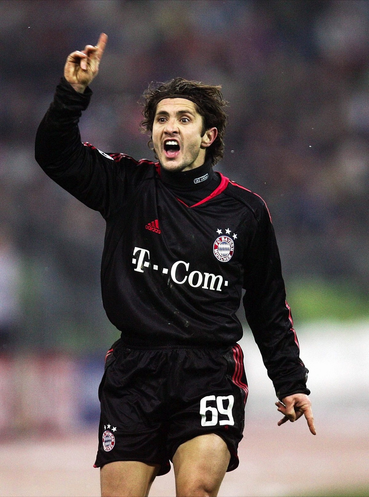 奇妙すぎる「大きな背番号」を付けたスター選手6名｜写真3