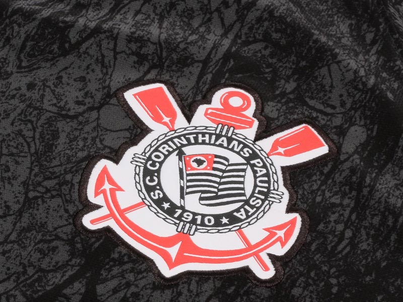 コリンチャンス、2018-19新ユニフォームを発表！あの民主運動へのオマージュ｜写真7