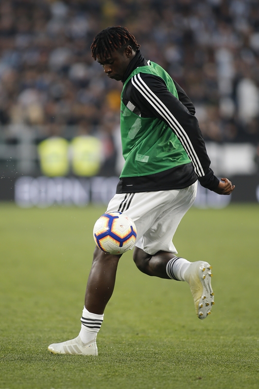 adidasの新作スパイクは「スペクトラルモードパック」！ビッグクラブのユニと連動｜写真8