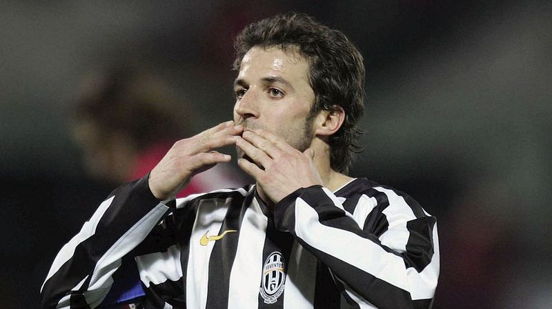 巨大オファーを拒否し、愛するクラブのレジェンドになった8名の選手｜写真2