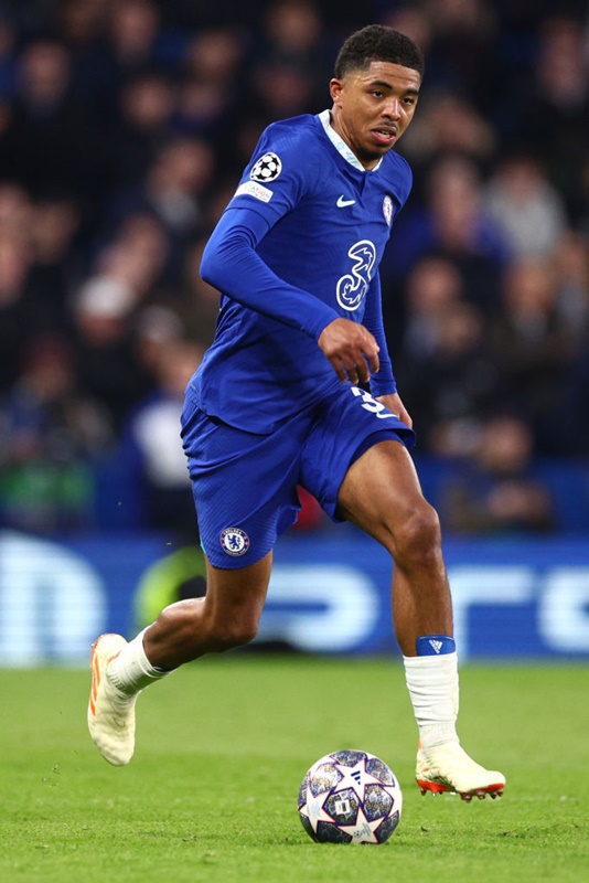 選手多すぎ問題！着用スパイクと一緒に見る、チェルシーの「豊富な戦力」｜写真30