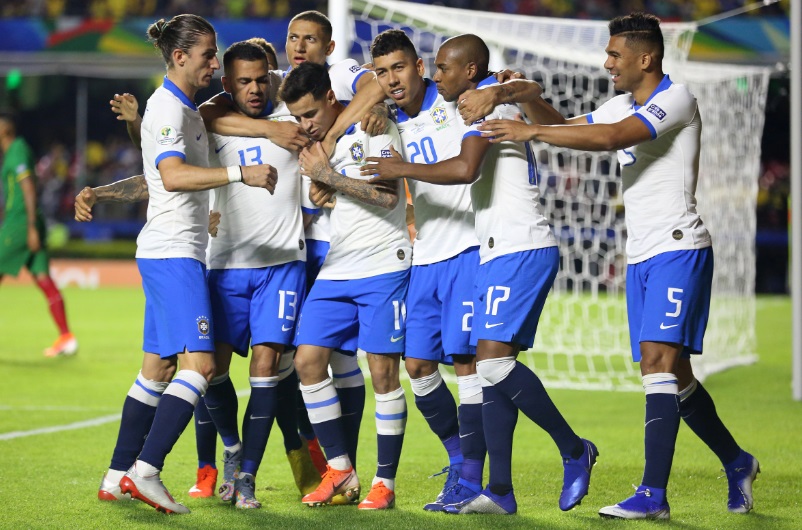 日本代表も！デザインが最高に美しい各国代表の記念限定ユニフォームBEST5｜写真5