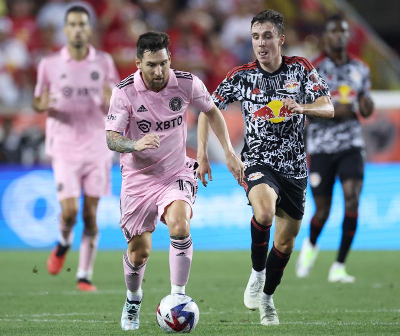 衝撃デザインの「ヒップホップ・ユニ」がMLSに登場！ピッチ上ではこう輝いた｜写真5