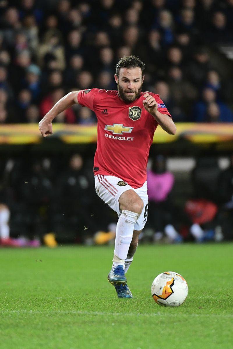 ウイイレ2020「ドリブル最強の右ミッドフィルダー」TOP10｜写真4