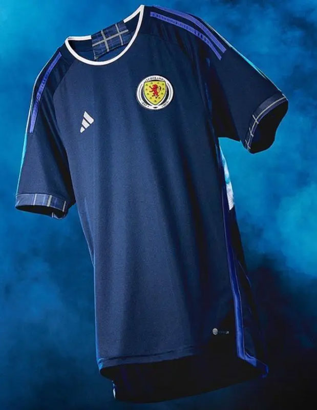 予選敗退チームで選ぶ、「裏カタールW杯」最高のユニフォームTOP12｜写真18