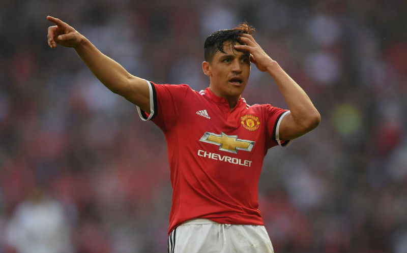 激震！加入直前で「強奪」された10名の選手｜写真2