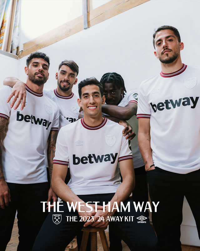 なでしこ清水梨紗もモデルに！ウェストハムが23-24新ユニを発表　それぞれの“デザイン理由”が面白い｜写真10