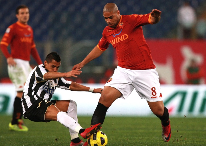 「背番号8」なのにゴリゴリのストライカーだった8人｜写真5