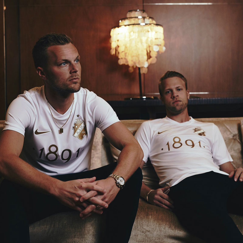 またも即完売！名門AIKから「ホワイト・エディション」ユニフォームが登場｜写真6