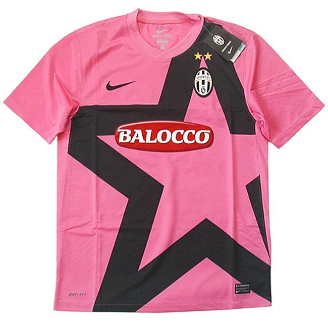 春を感じる桜色！「ピンクのユニフォーム」10選｜写真17