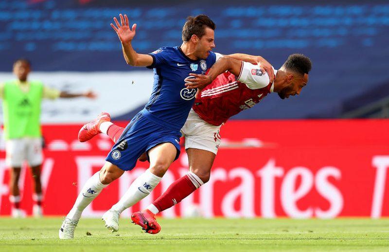 ウイイレ2020「ディフェンスセンス最強の右サイドバック」TOP10｜写真10