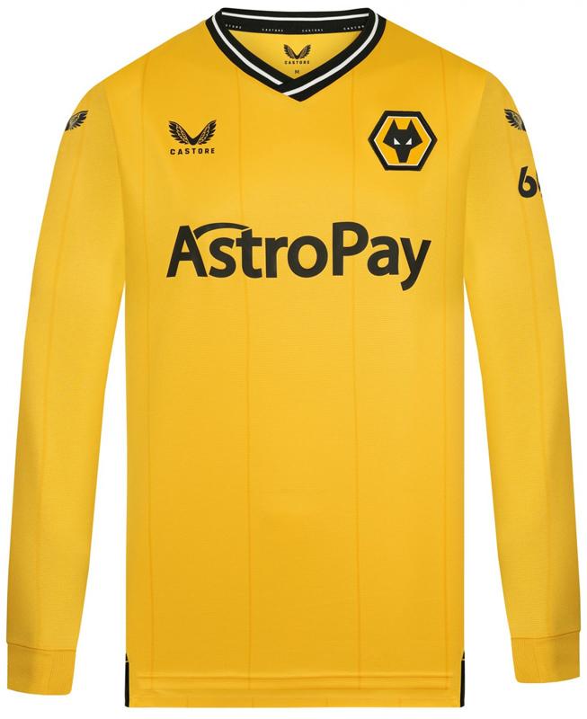 復活の兆し！？今季のプレミアリーグで「長袖ユニフォーム」を発売した7つのチーム｜写真5