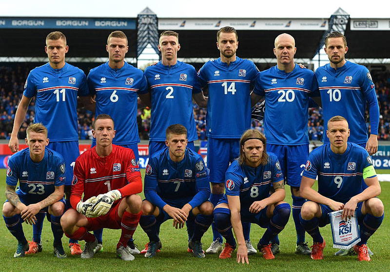 「アイスランド代表とerreaのW杯」16年間の軌跡をユニ画像で振り返る｜写真16