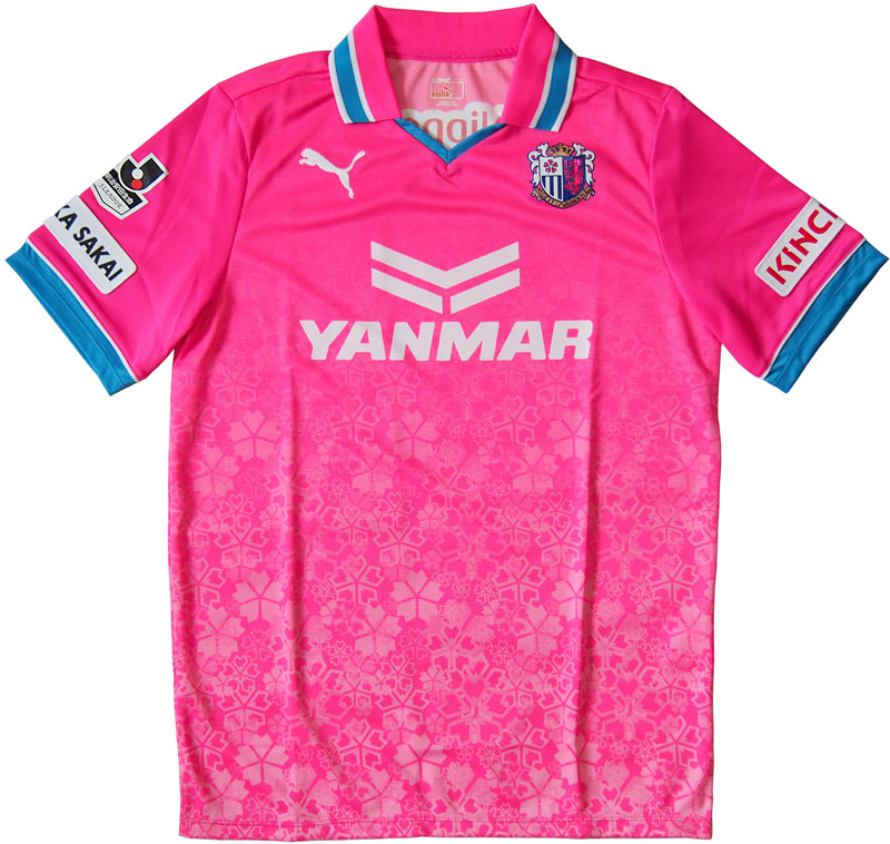 桜が開花！春を感じる「ピンク色」のサッカーユニフォーム｜写真7