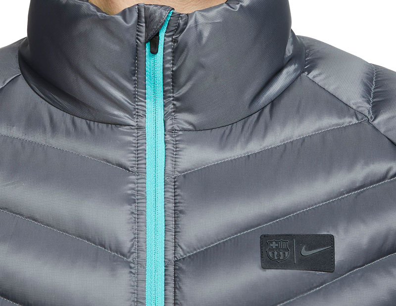 NIKEのクラブチーム、お値段高めの「優秀ジャケット」4選｜写真9