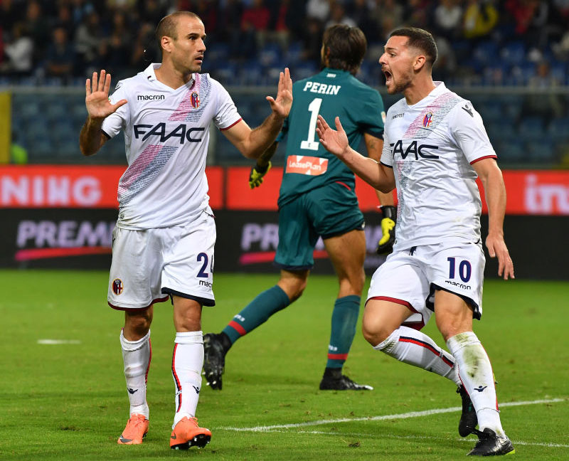 ボローニャ、クラブの伝統と歴史を映し出す2017‐18ユニフォーム｜写真9