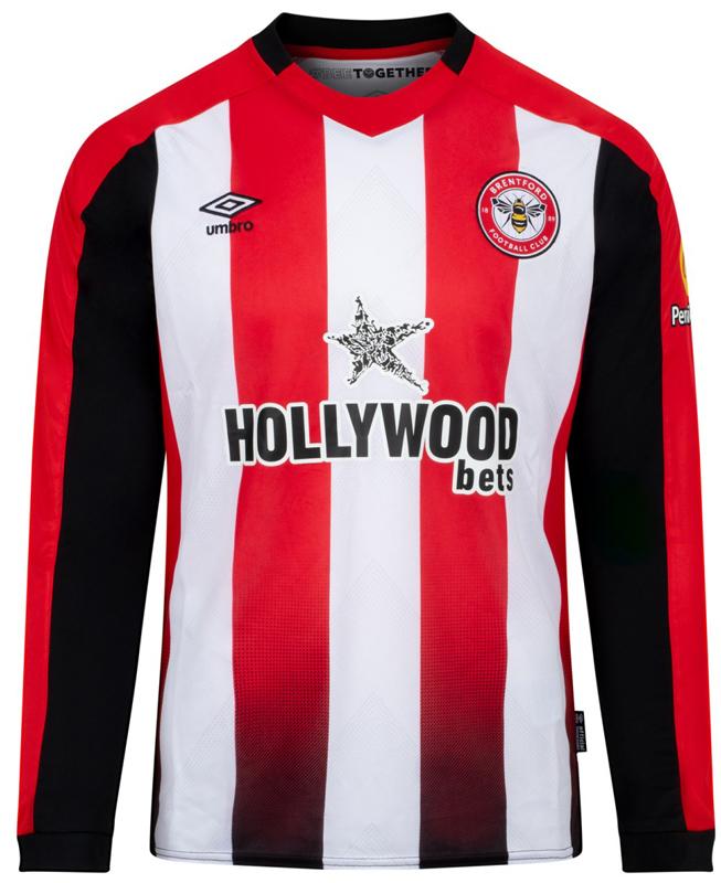 復活の兆し！？今季のプレミアリーグで「長袖ユニフォーム」を発売した7つのチーム｜写真9