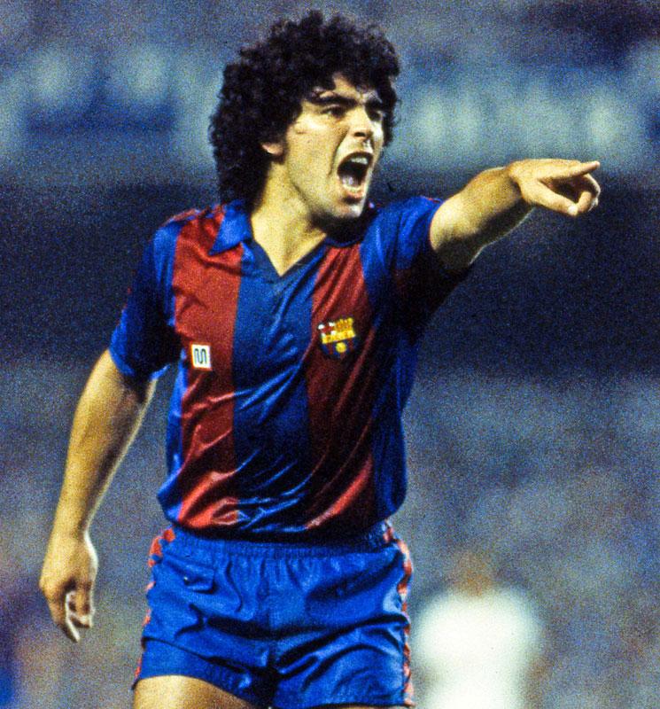 ディエゴ・マラドーナ、世界遺産級の「80年代ユニフォーム」5選｜写真2