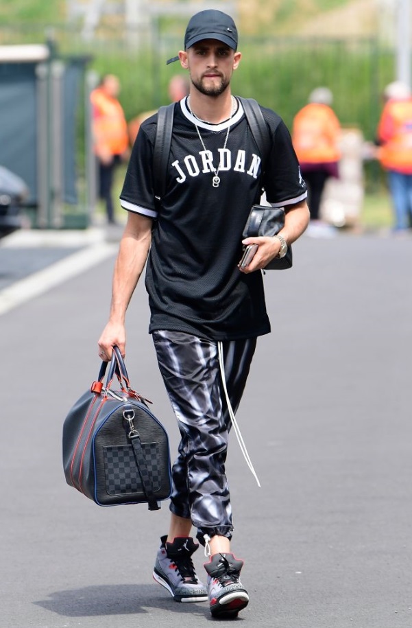 アザールにデ・ブライネ！ベルギー代表は普段こんな「私服」 を着てる｜写真9