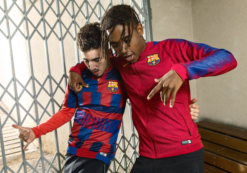 バルセロナとNIKEが20周年記念ユニフォームを発表！シーズンを“可視化”してみた｜写真7