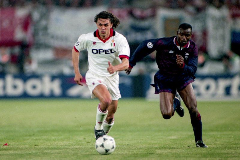 ウイイレ2020「ボール奪取最強のセンターバック」TOP10｜写真4