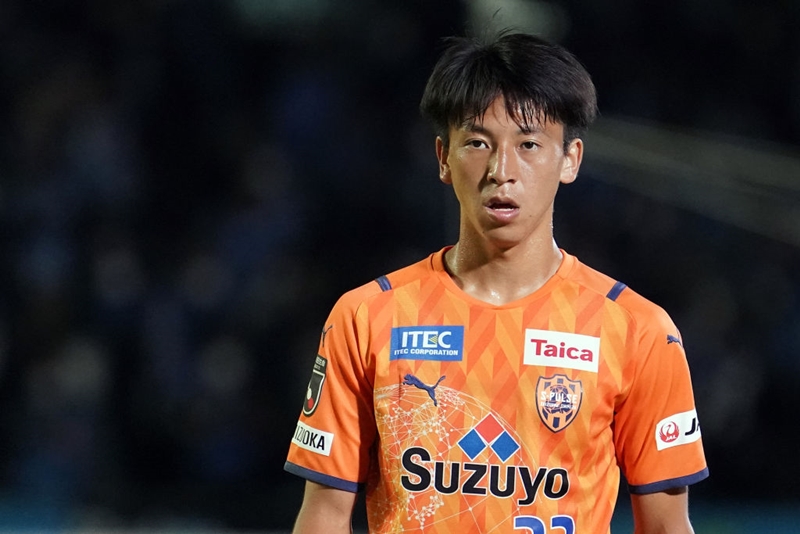 清水MFホナウドに聞いた！「ロティーナサッカー」「相棒・松岡大起」「川崎フロンターレ」｜写真2